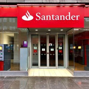 Meet your Posher, Santander